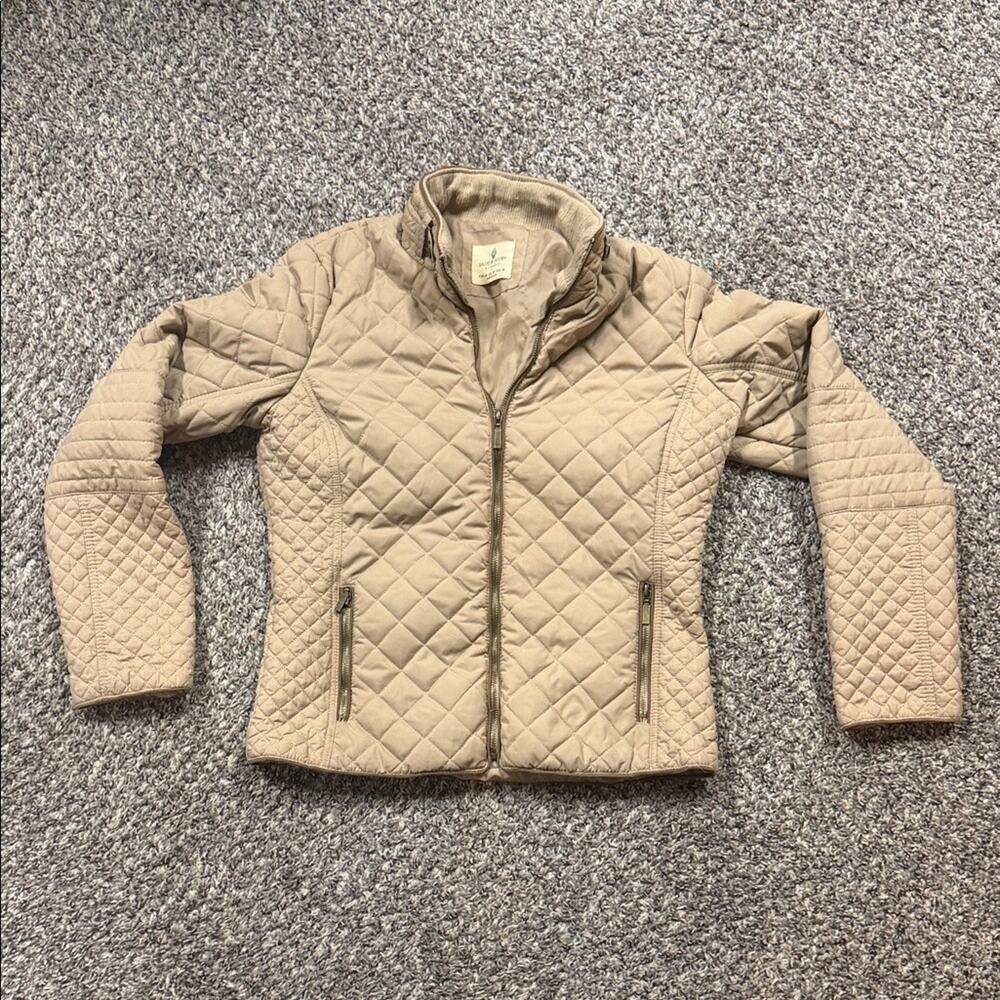 Elegant Tan Quilted Women's Puffer Jacket Size M Jade & Ivory